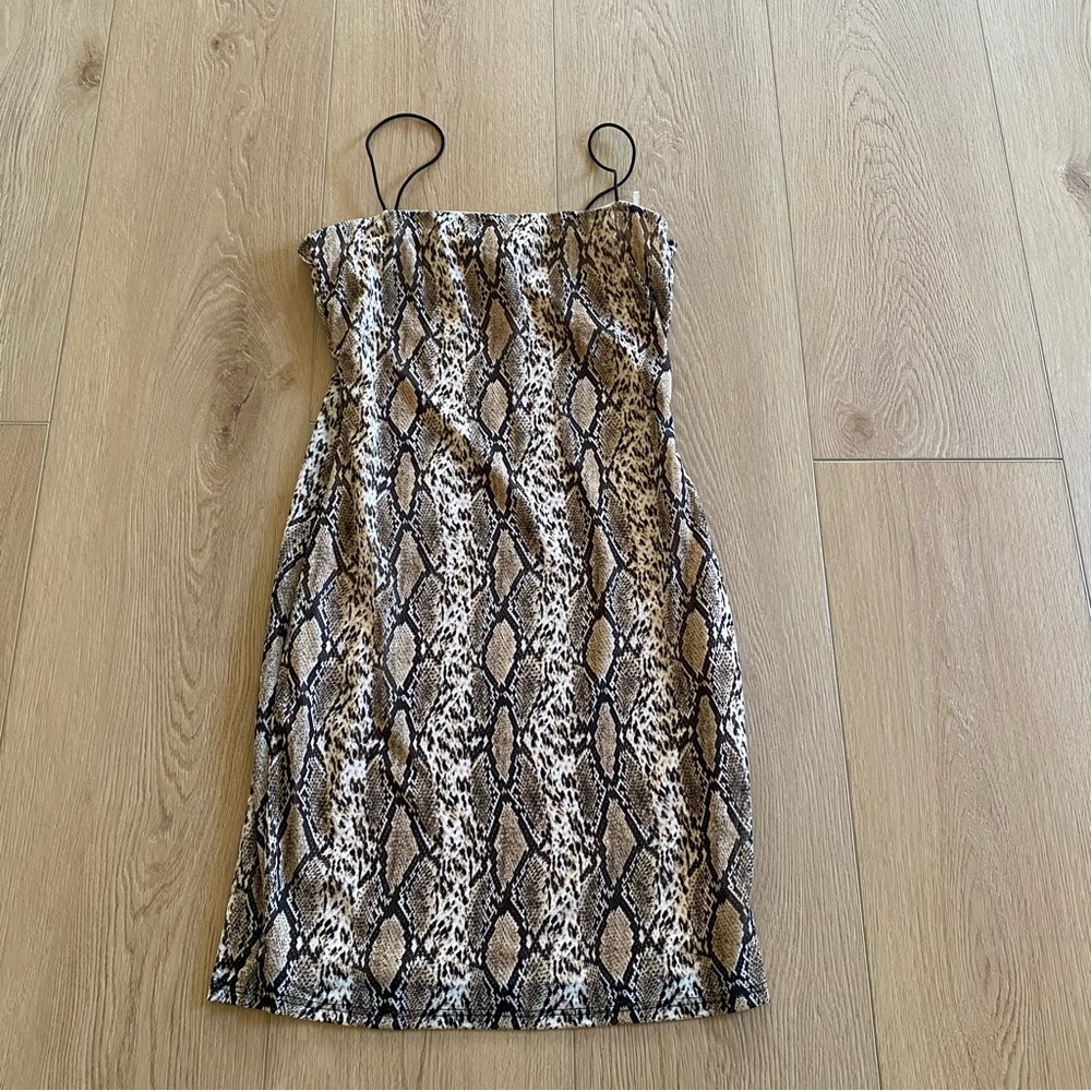 Windor Brown Beige Snake Print Mini Dress